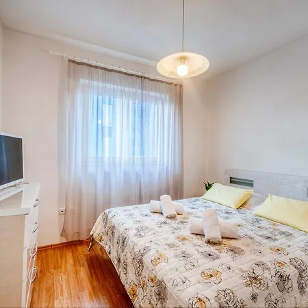 Apartament Keti