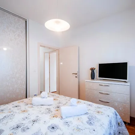 Keti Apartment *